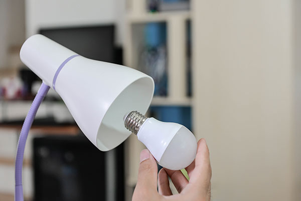 Installing LED light bulb into desk Lamp LED Light Bulbs
